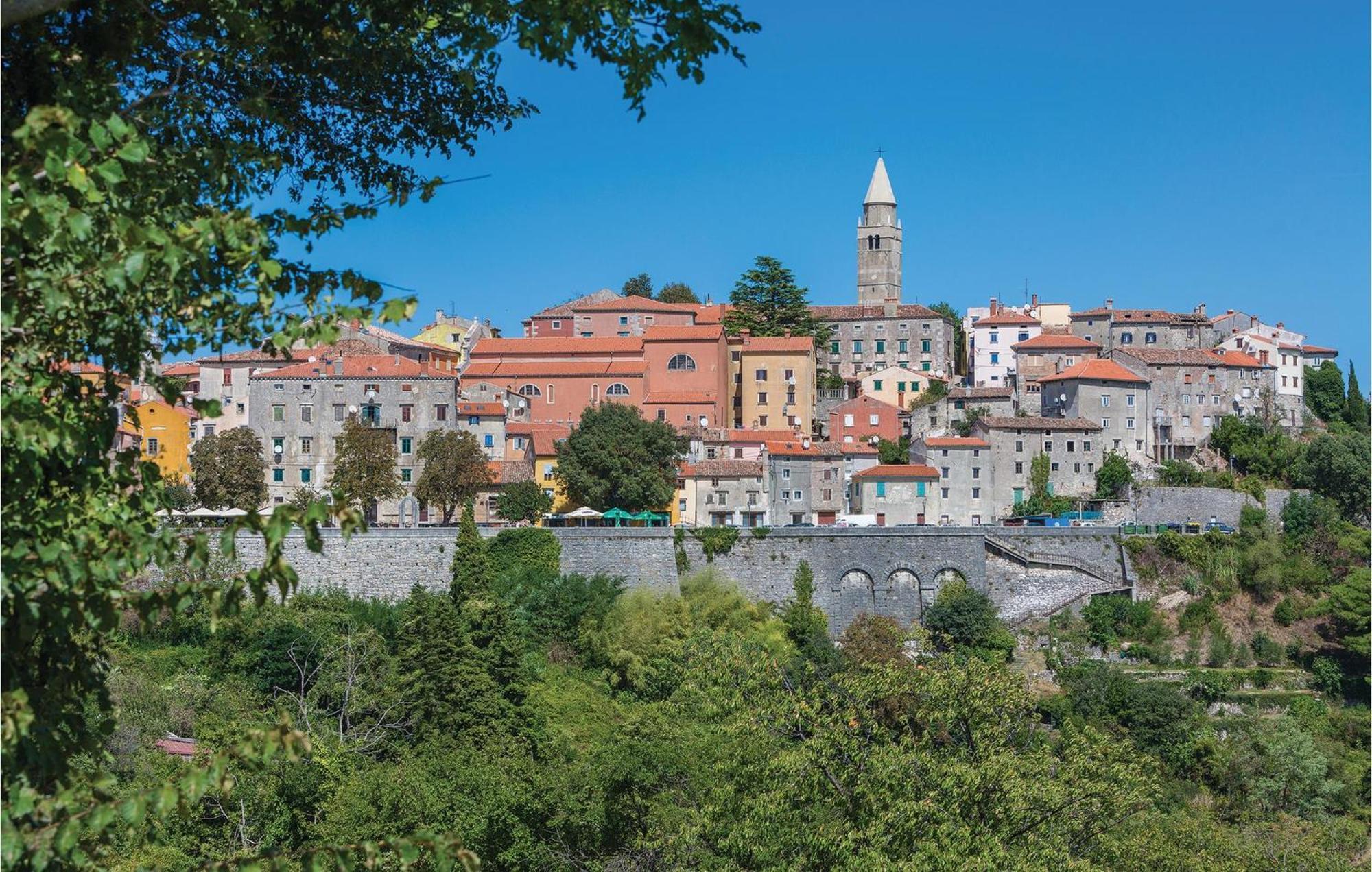 Gorgeous Apartment In Labin With Kitchen Экстерьер фото